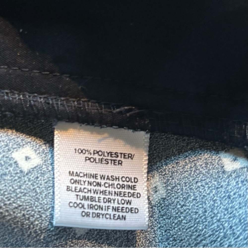 Loft Navy and White Drawstring Cropped Pant with Border Design. - Picture 9 of 9